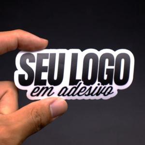 Adesivo Logo Recorte Moldado Corte Eletrônico 4x4 Cm Vinil 4x4 Cm Frente Colorida / Verso Sem Impressão   